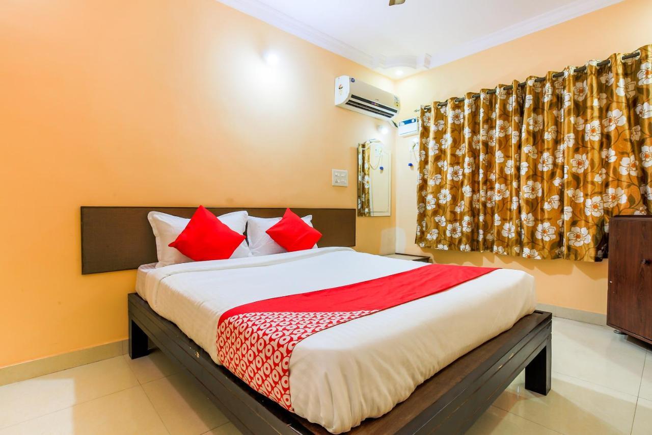 Oyo 23035 Srinivas Residency Hotel Madgaon Bagian luar foto