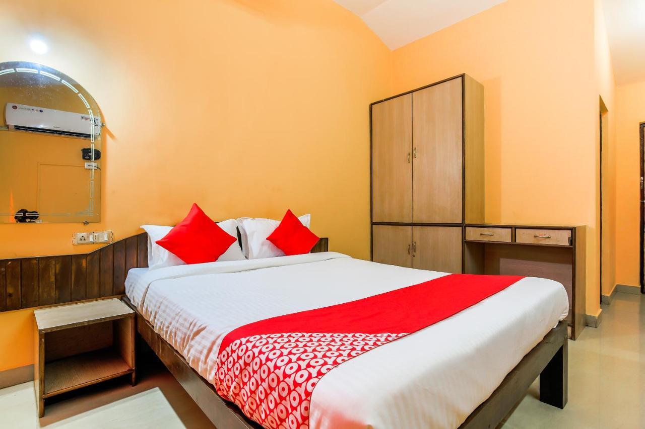 Oyo 23035 Srinivas Residency Hotel Madgaon Bagian luar foto