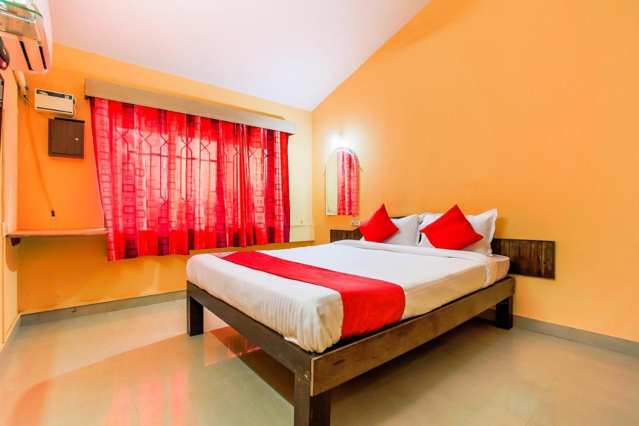 Oyo 23035 Srinivas Residency Hotel Madgaon Bagian luar foto