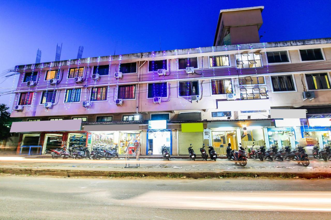 Oyo 23035 Srinivas Residency Hotel Madgaon Bagian luar foto
