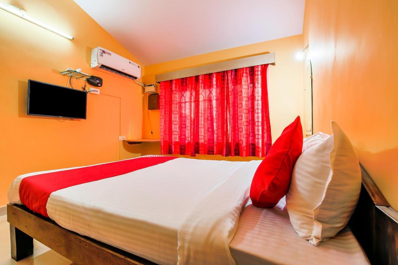 Oyo 23035 Srinivas Residency Hotel Madgaon Bagian luar foto
