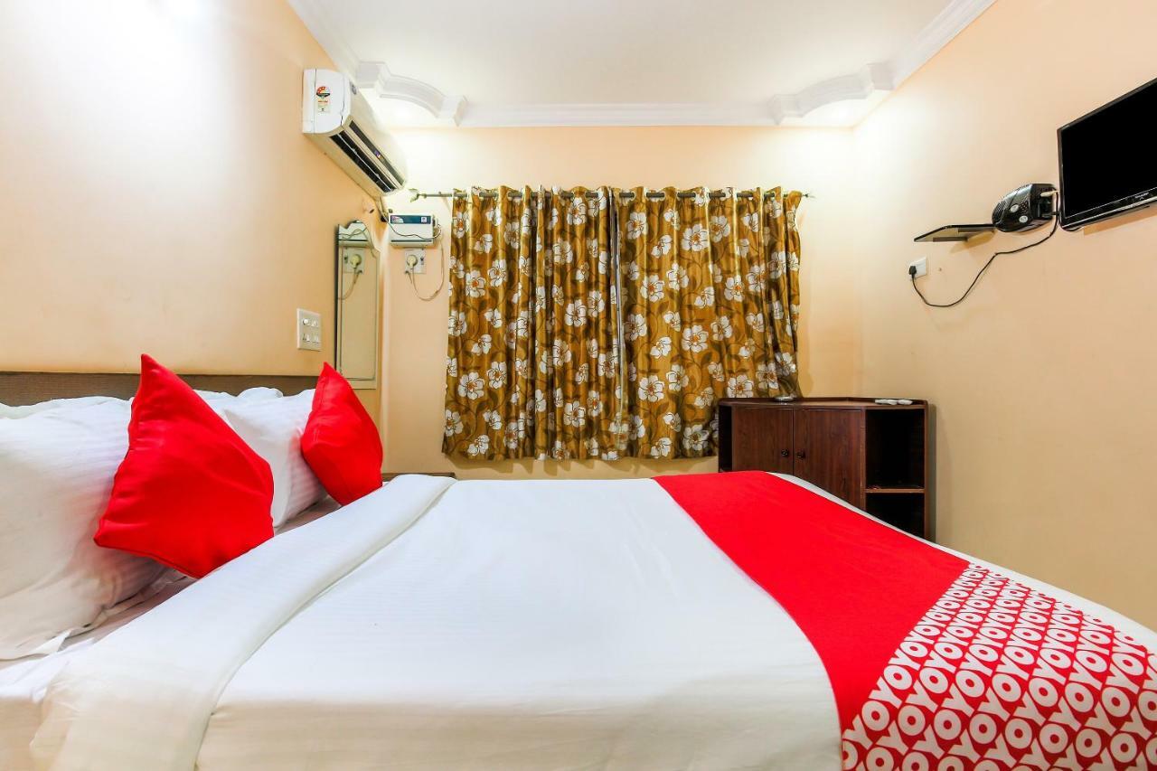 Oyo 23035 Srinivas Residency Hotel Madgaon Bagian luar foto